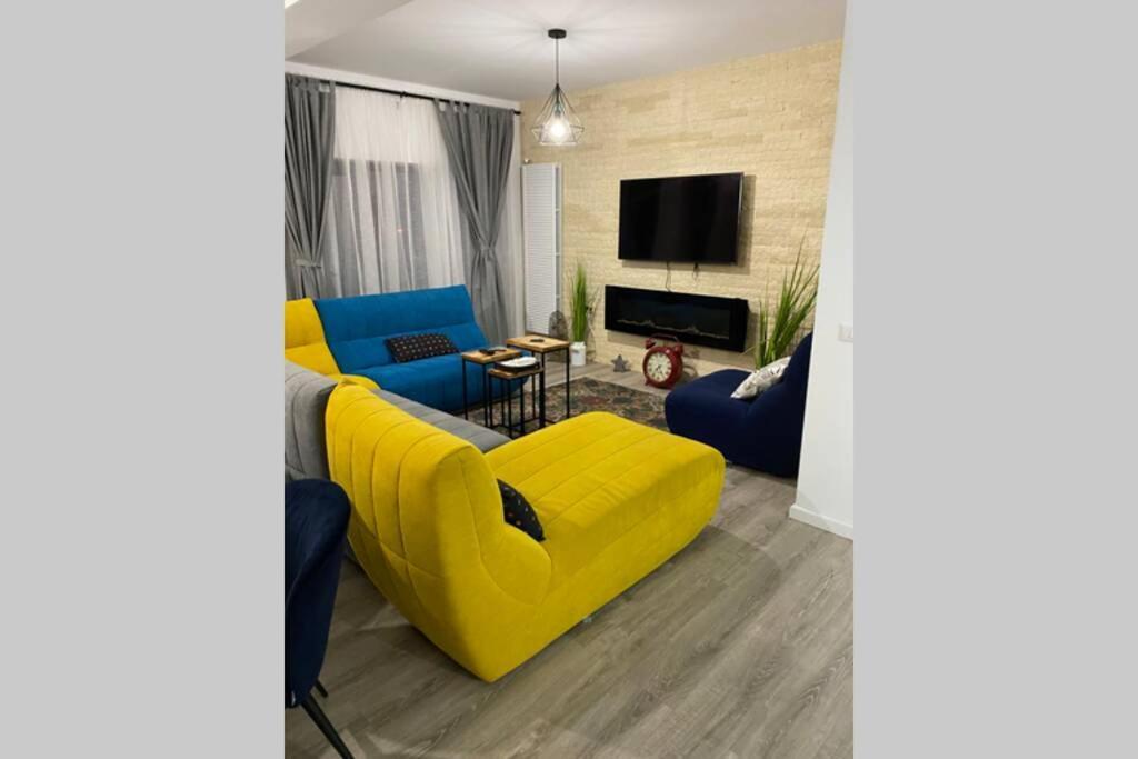 Casa Skadi, Zamora,Buşteni Buitenkant foto
