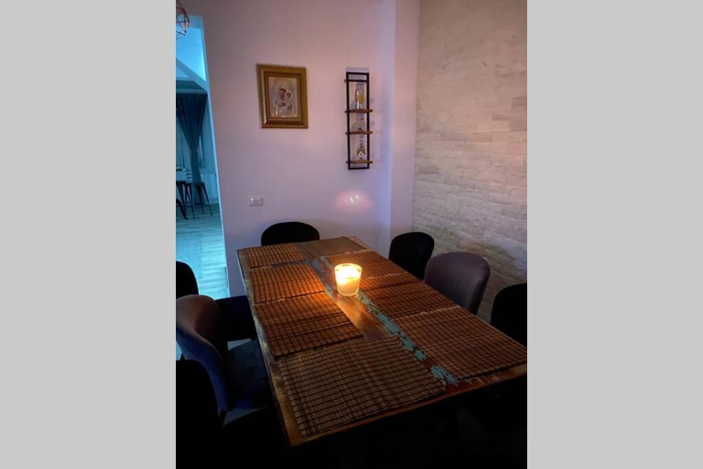 Casa Skadi, Zamora,Buşteni Buitenkant foto